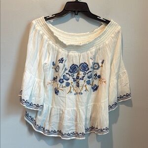 Xhilaration Medium Embroidered Off-Shoulder Sheer White Top